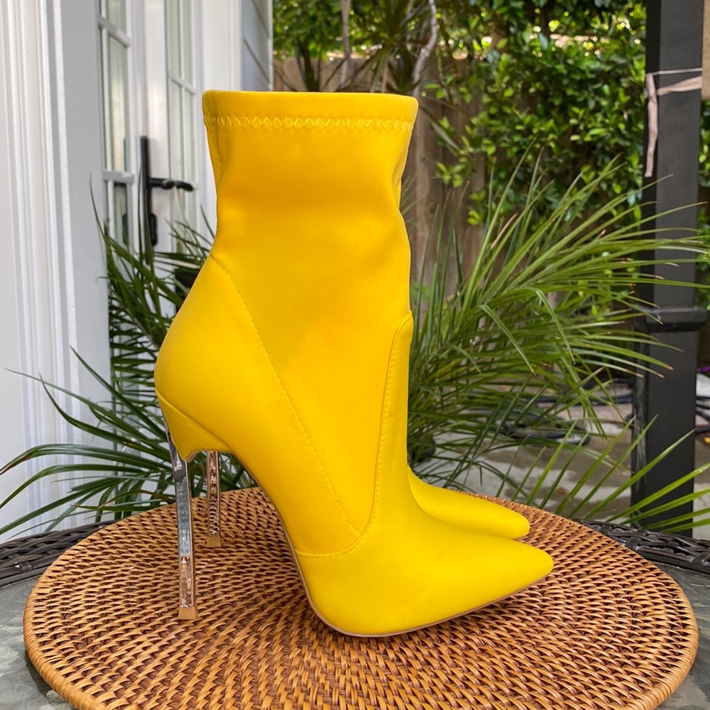New yellow booties.